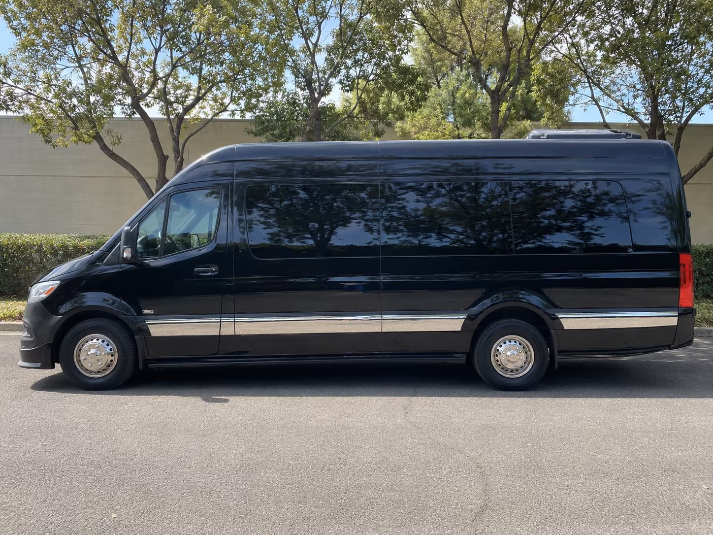 Addison Airport Shuttle & Transportation pickup coordination