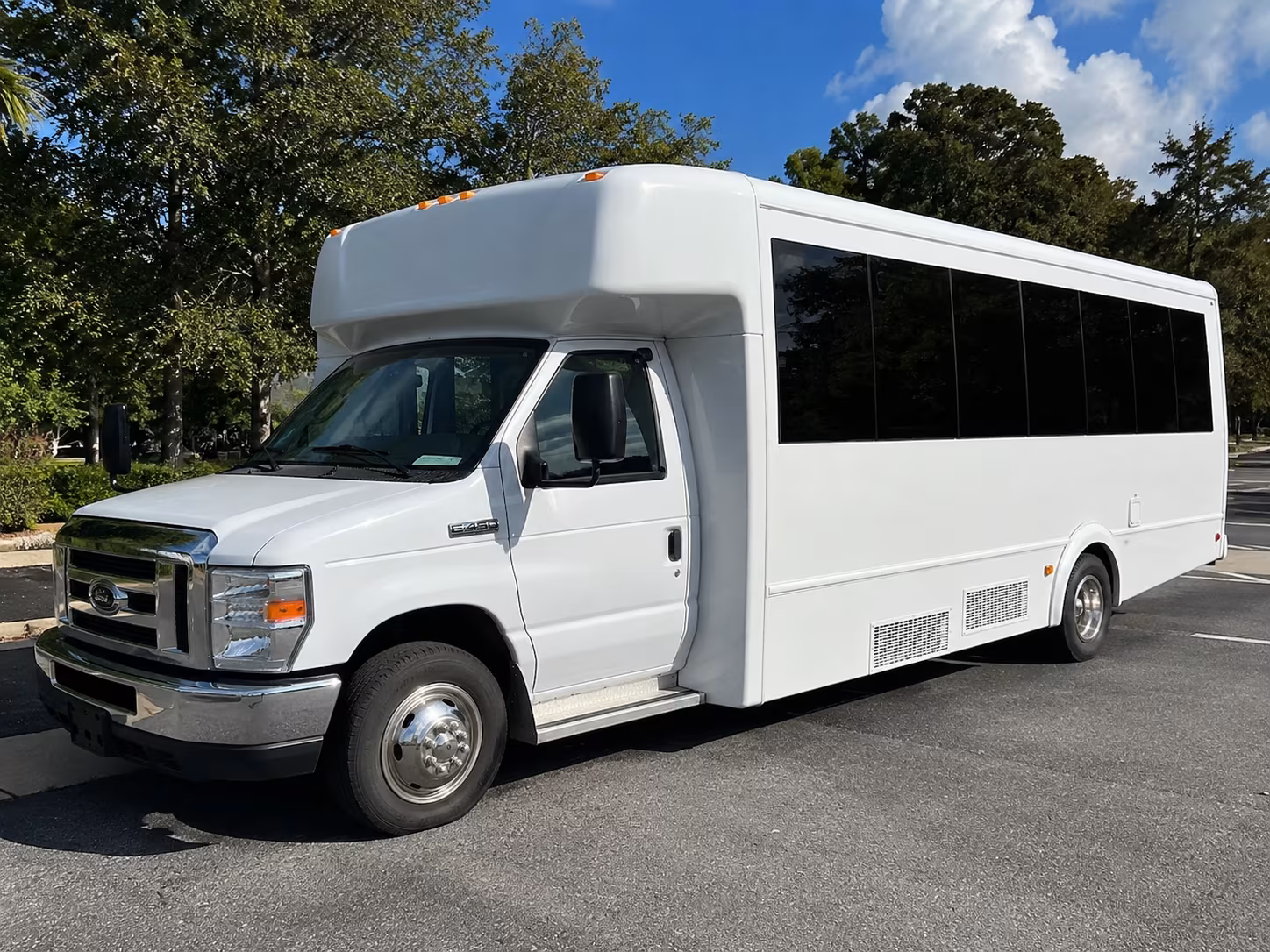 Addison Winery Tour & Pub Crawl Transportation onboard seating