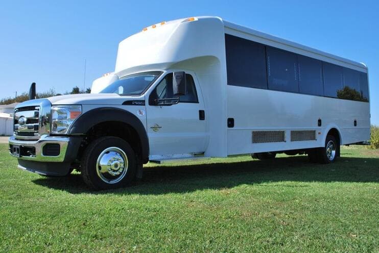 Longview 15-35 Passenger Minibuses